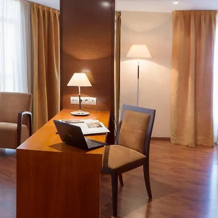 Hotel Torre De Sila
